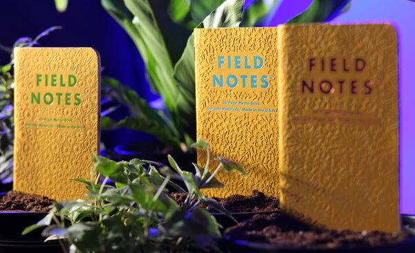 FIELD NOTES 2022 Quarterly Edition - Signs of Spring - Dot Graph Paper